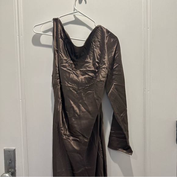 House of CB 'Catiana' Smoke One Sleeve Maxi Dress - Picture 10 of 12